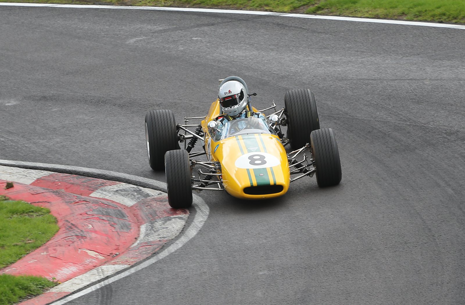Brabham BT21B 4