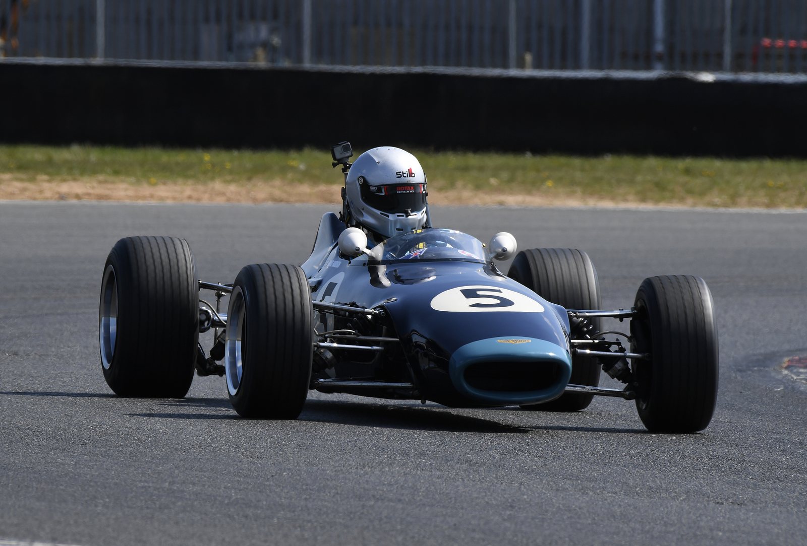 Chevron B15 15