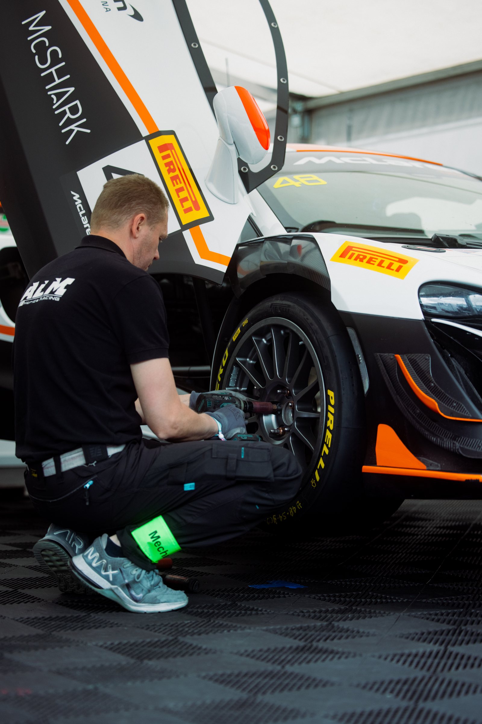 McLaren Artura Trophy EVO 21